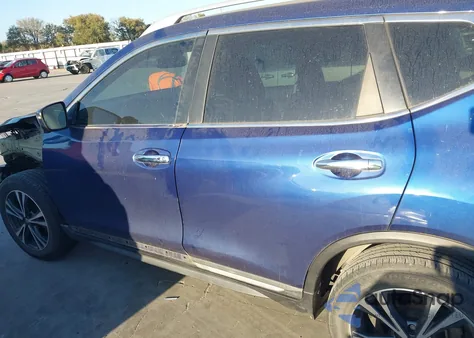 2018 Nissan Rogue Sl z USA, uszkodzony, nr VIN 5N1AT2MT1JC787211